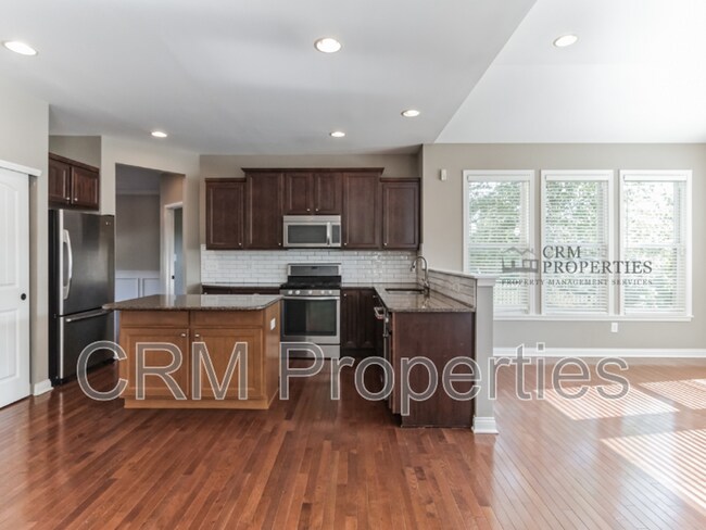 Building Photo - 13052 Whitten Dr N