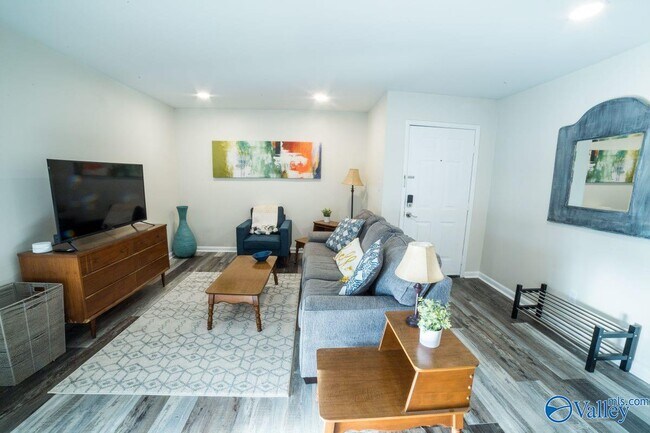 Building Photo - 12332 Chicamauga Trail SE