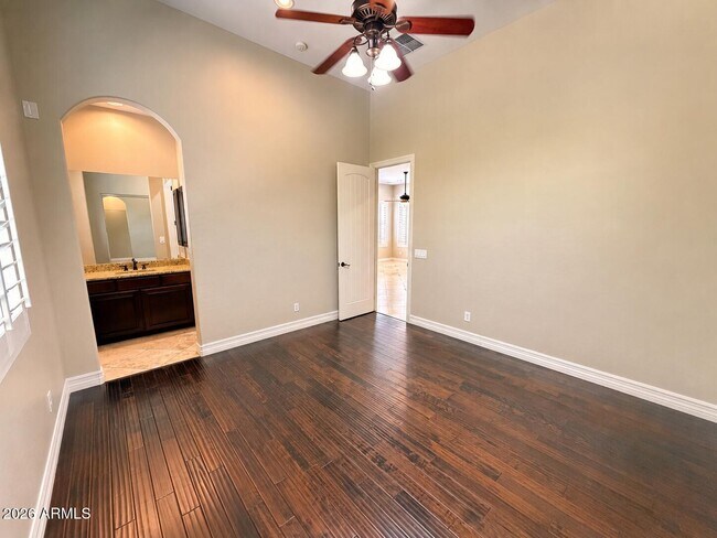 Building Photo - 3952 E Expedition Way