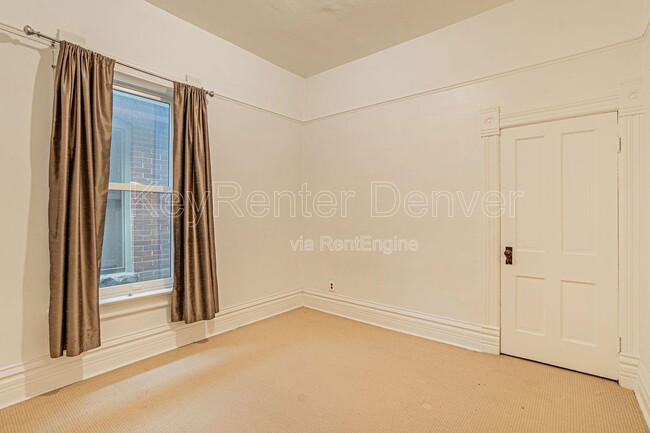 Building Photo - 2141 Irving St