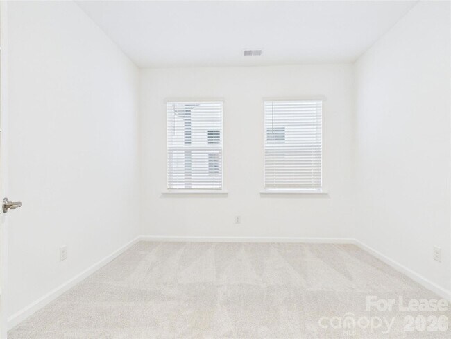 Building Photo - 5511 Wolfpack Aly