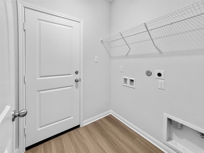 Building Photo - 8942 Ice Quartz Dr