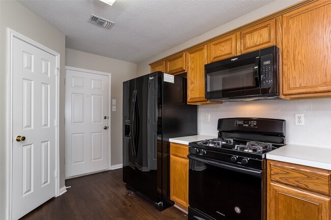 Building Photo - 23115 Sandpiper Trail