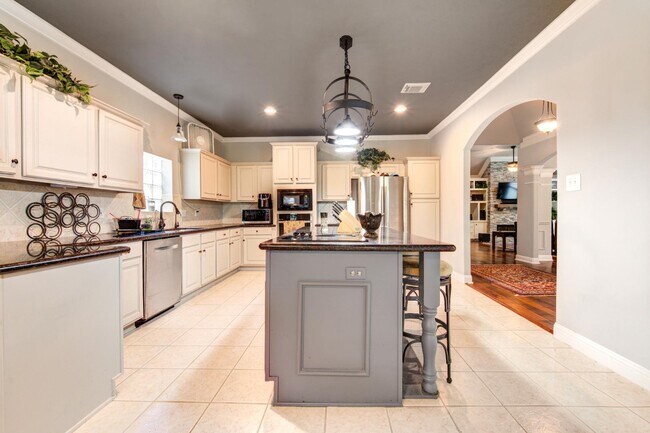 Building Photo - 1811 Emerald Green Dr