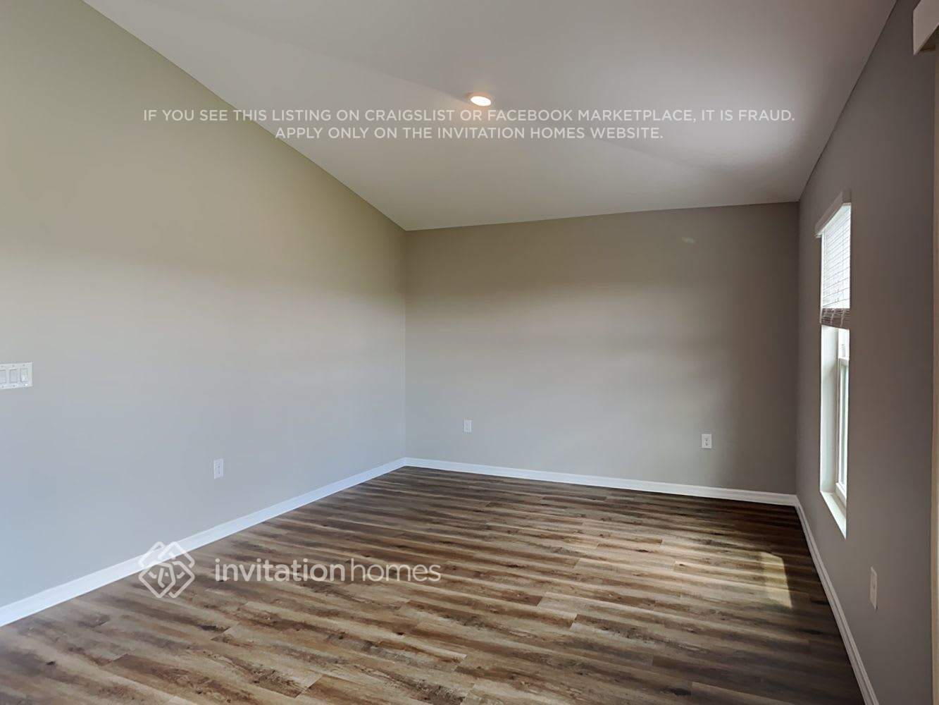 Building Photo - 833 SW 31st St