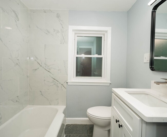 Building Photo - 21 Langley Cir