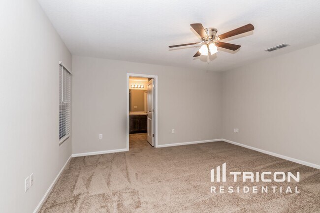 Building Photo - 1562 Liberty Tree Place Jacksonville FL