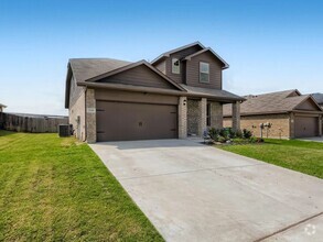 Building Photo - 316 Fairgrounds Ln