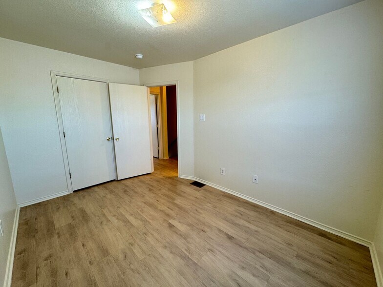 Building Photo - 4200 July Dr