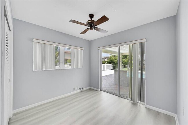 Building Photo - 681 Marine Dr