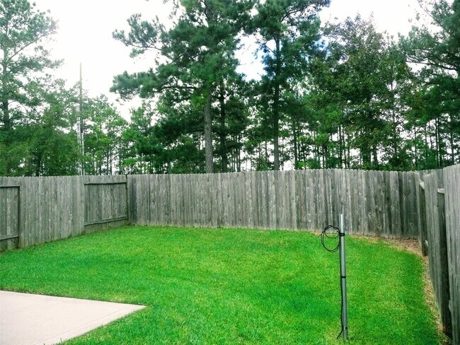 Building Photo - 50 Woodland Hills Dr