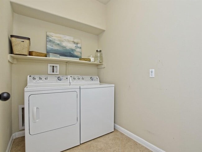 Building Photo - 12505 Pranav Ln