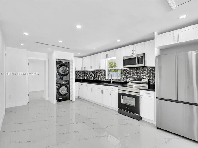 Building Photo - 3354 NW 50th St