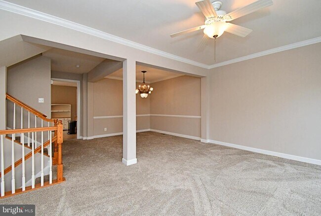 Building Photo - 2304 Lennon Ln
