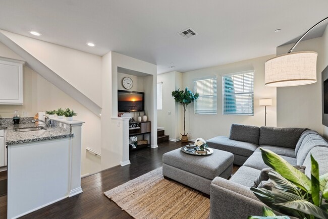 Building Photo - 7221 Cedar Rd