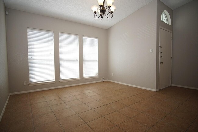 Building Photo - 1417 Desierto Rico Ave