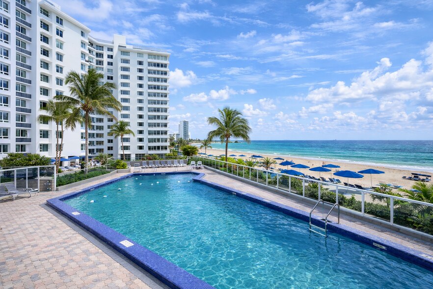 Building Photo - 3700 Galt Ocean Dr