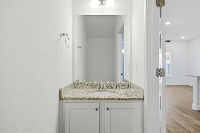 Building Photo - 1653 Caleigh Ct