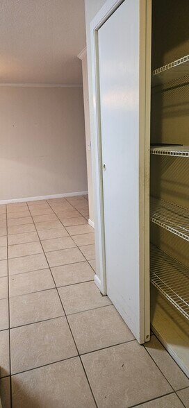 Building Photo - 31259 Fernway St