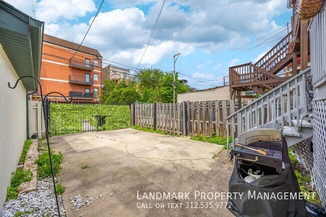 Building Photo - 4758 S Champlain Ave