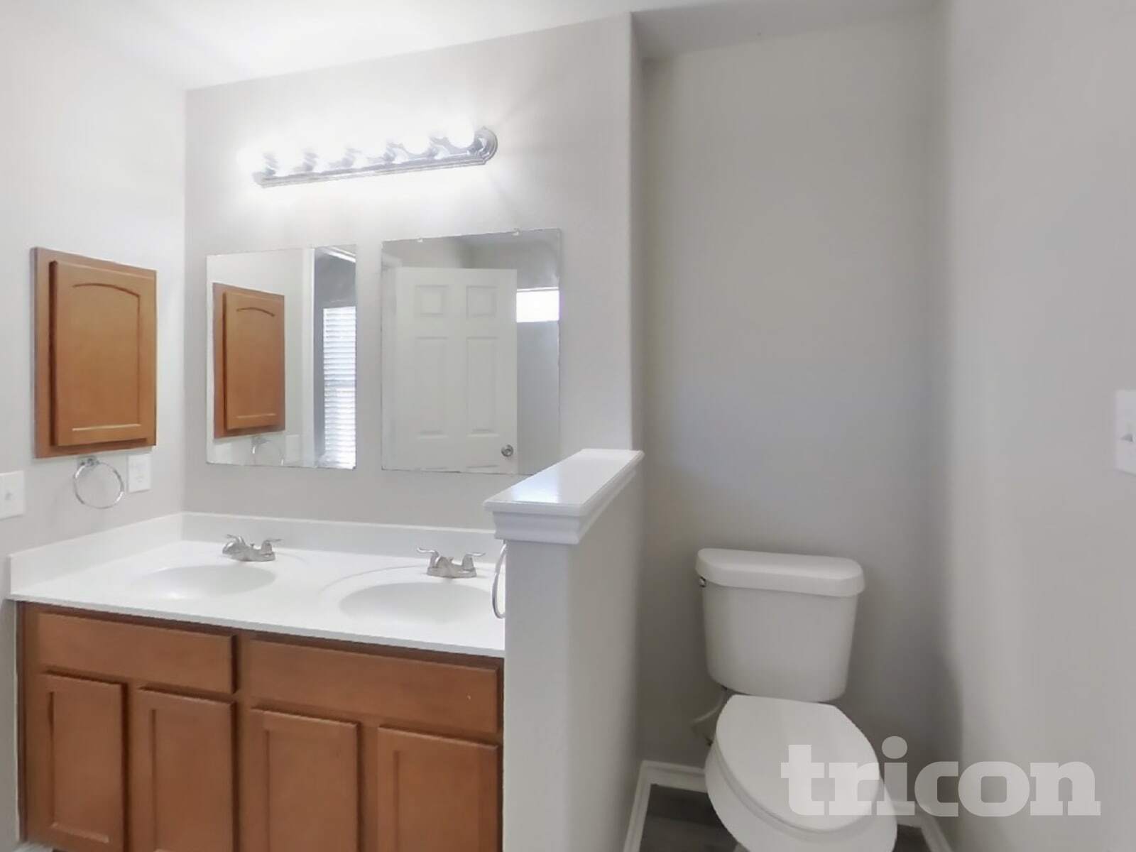 Building Photo - 7034 Daybreak Peaks