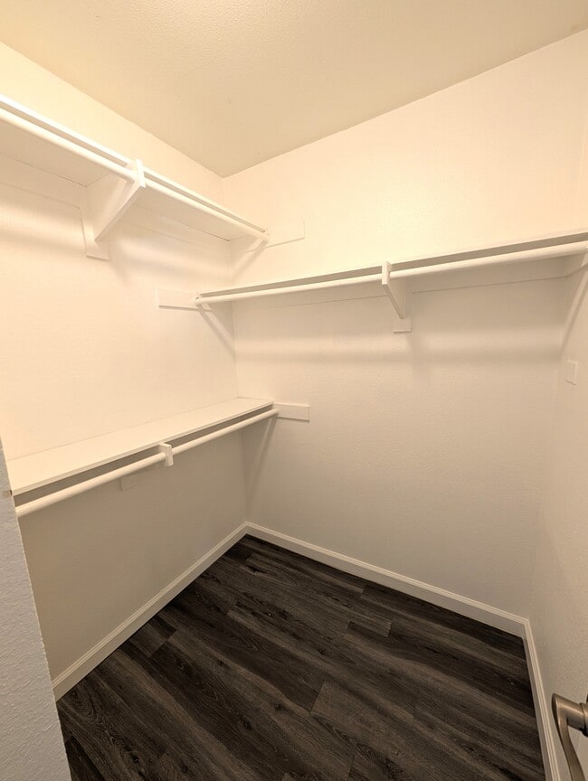 Building Photo - 24145 Del Monte Dr.
