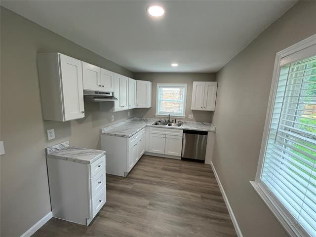 Building Photo - 2930 Gardenia Dr
