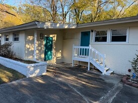 Building Photo - 1117 Montclair Rd