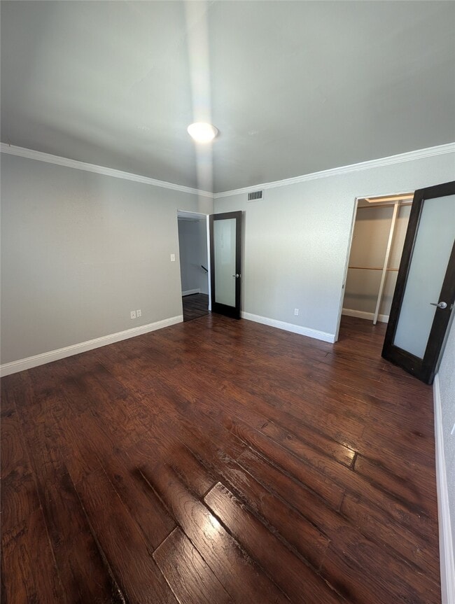 Building Photo - 2503 McCue Rd