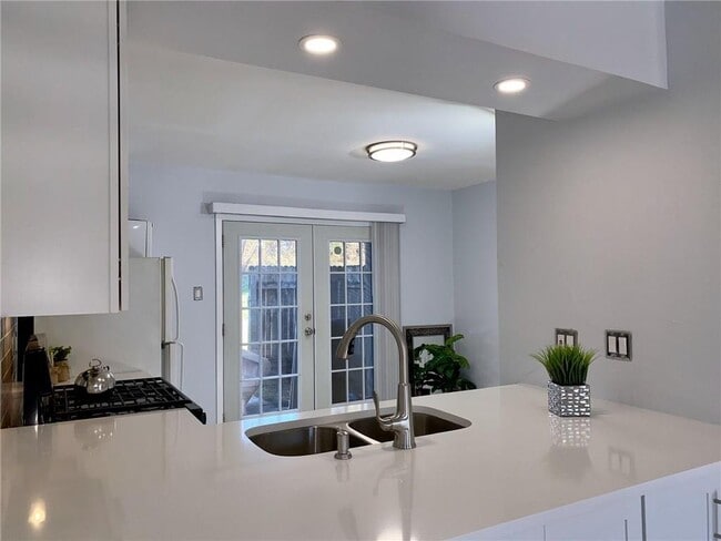Building Photo - 3451 Willowrun Dr