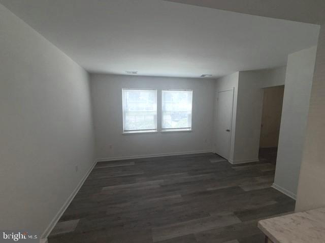 Building Photo - 29595 Dutchmans Ln