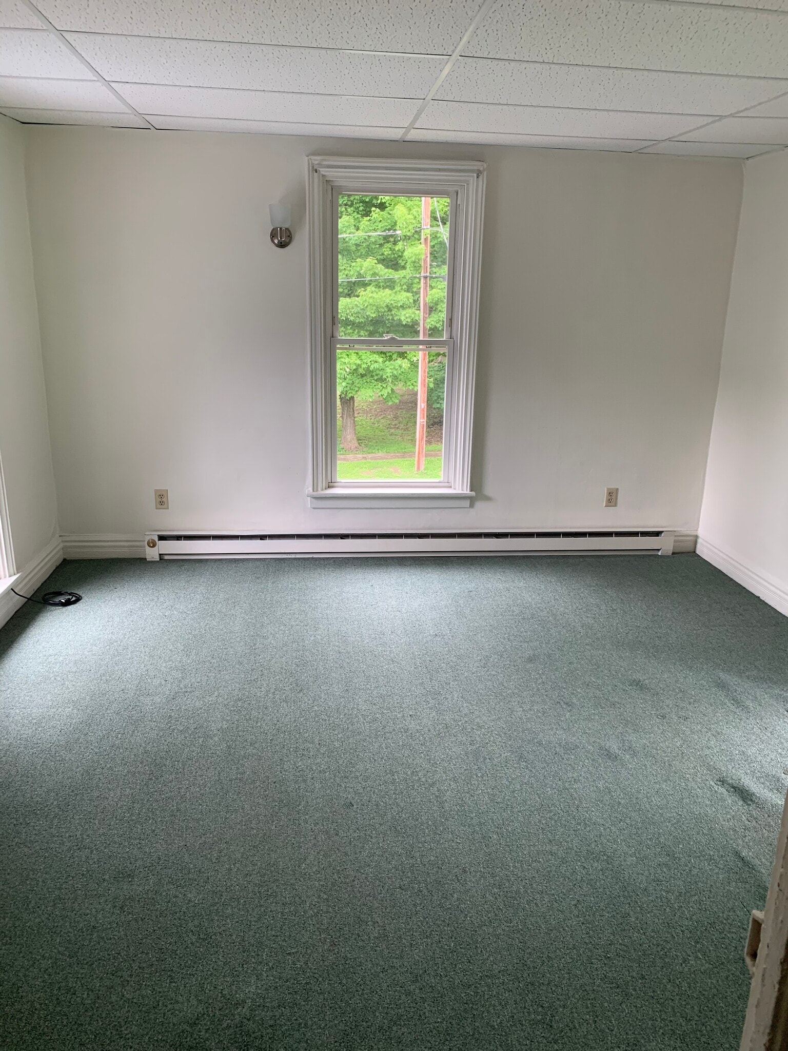 Living room - 7614 Collins St