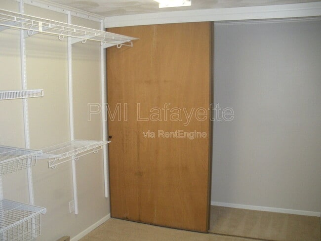 Building Photo - 2547 Nottingham Pl