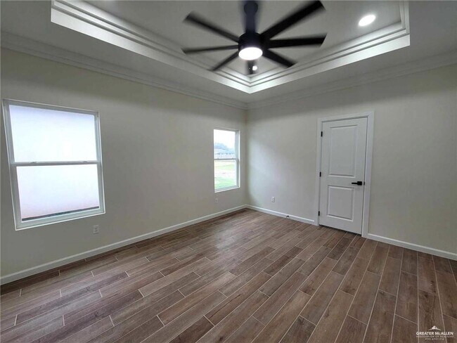 Building Photo - 30 St Vincent Dr