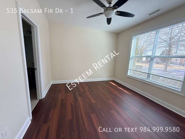 Building Photo - 535 Balsam Fir Dr