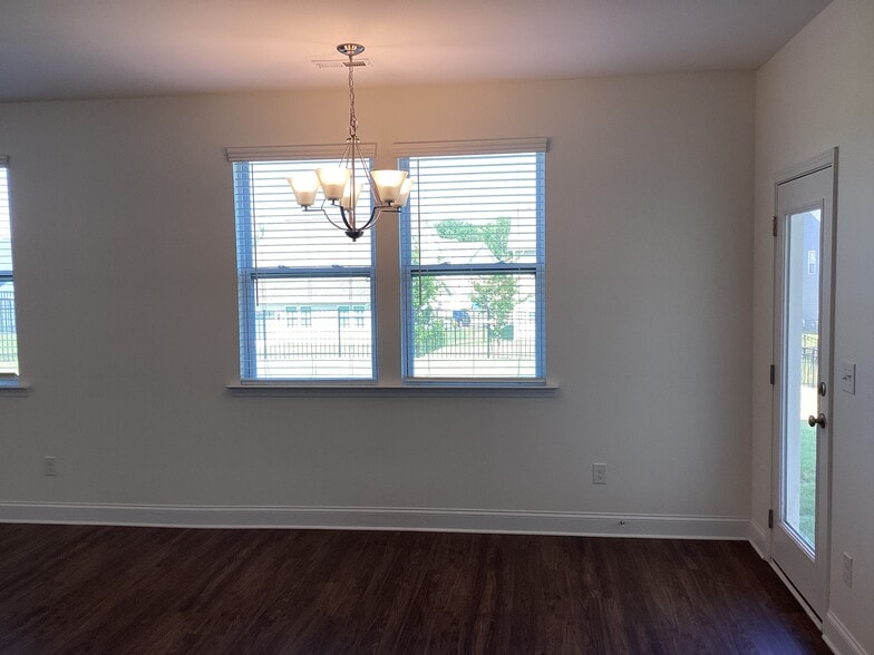 Building Photo - 2339 Campbell Cove Court