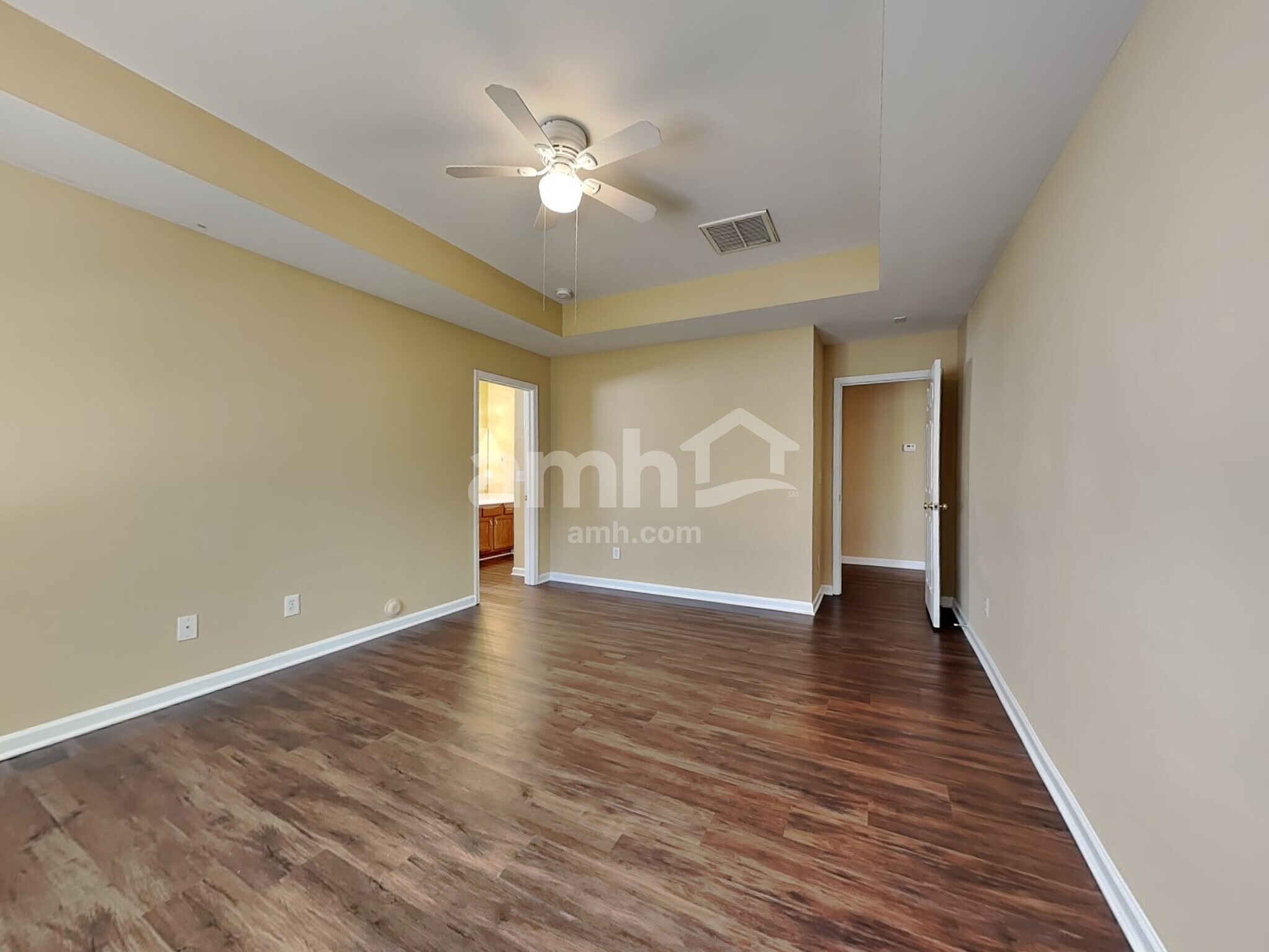 Building Photo - 4149 Shadetree Dr