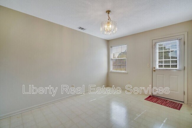 Building Photo - 1390 Coalition Cir