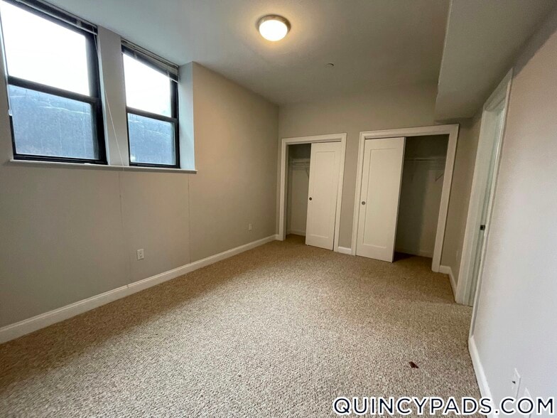 Building Photo - 10 Merrymount Rd