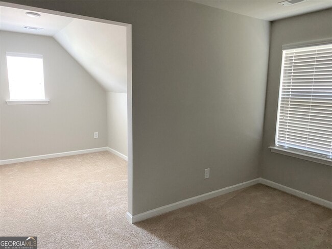 Building Photo - 216 Finley Dr