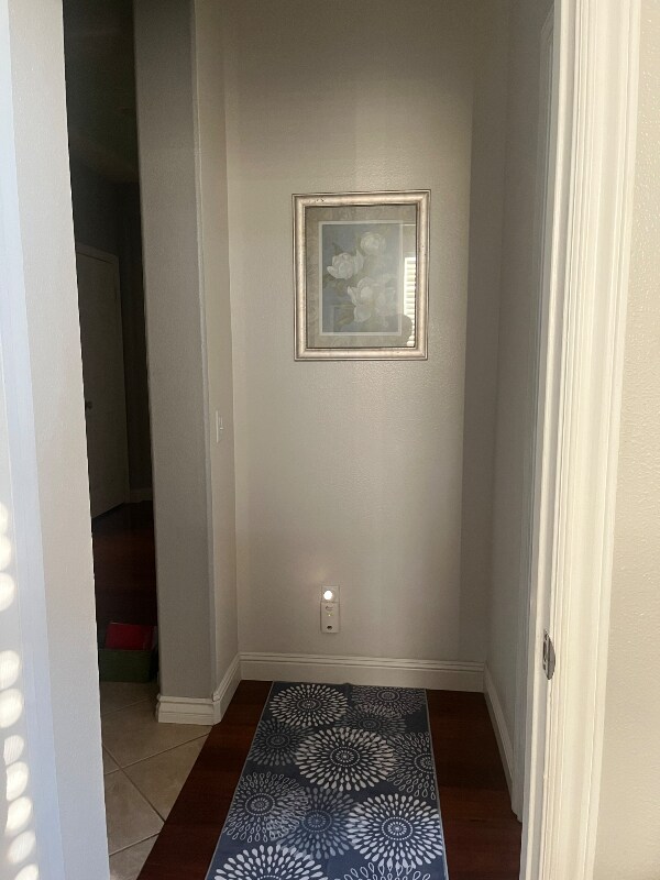 Building Photo - 8418 Lourenco Ln