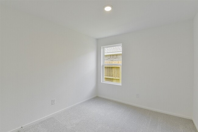 Building Photo - 16818 Great Highlands Dr