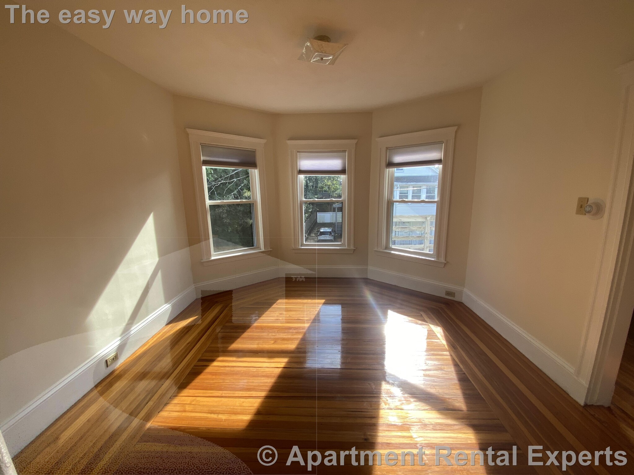 Building Photo - 42-44 Wilson Ave