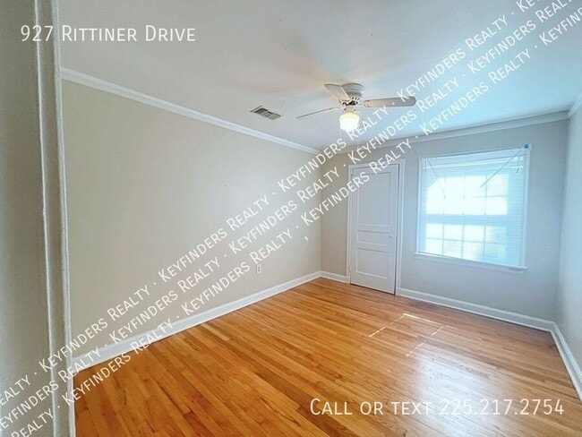 Building Photo - 927 Rittiner Dr