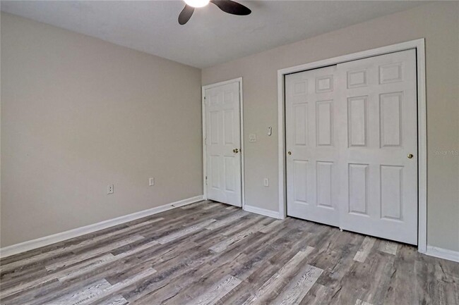 Building Photo - 8509 Broken Willow Ct