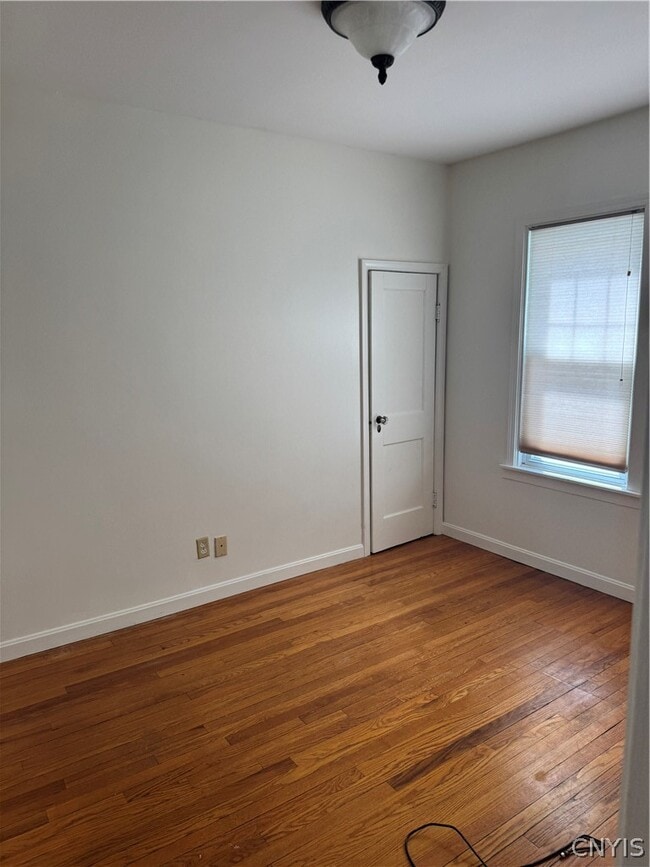 Building Photo - 223 Wilmore Pl