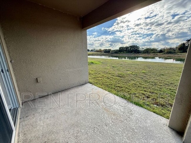 Building Photo - 4222 Roberta Dr