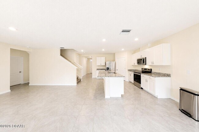 Building Photo - 21 Melogold Dr