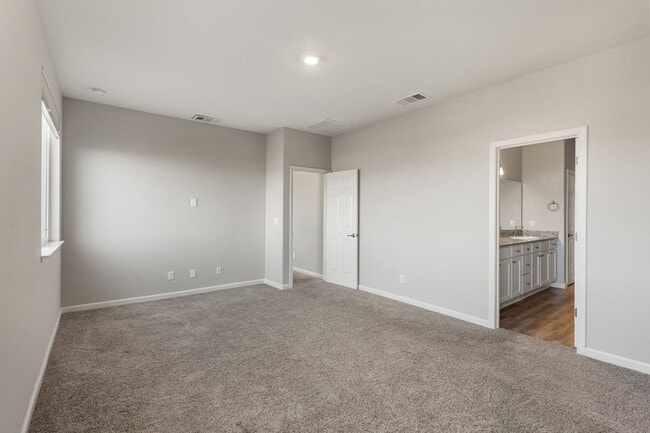 Building Photo - Newer South Reno Single Level House for Rent