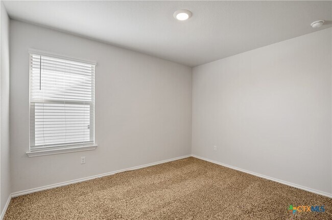 Building Photo - 1430 Piedmont